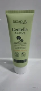 BIOAQUA Centella Asiatica: Кращий очищуючий засіб для вашої шкіри photo review