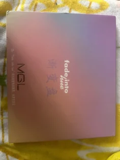 Тіні для повік високої пігментації - 30 кольорів для незабутніх образів photo review