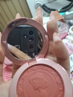 Бліде рум'яно - ніжний крем для макіяжу обличчя photo review