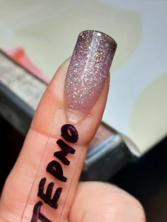 Термальний гель для нігтів UR SUGAR - змінює колір за температури photo review