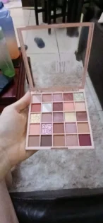 Тіні для повік 25 кольорів - Створіть свій ідеальний макіяж! photo review