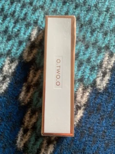 Матова помада O.TWO.O: досконалий вигляд з 24-годинною стійкістю photo review