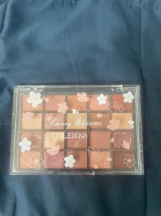 20 кольорів палітра тіней для очей - Витривала косметика для жінок photo review