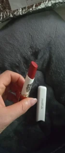 Матова губна помада - довготривала та зволожуюча косметика для дівчат photo review