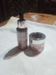 Ретиноловий Крем та Сироватка з Коллагеном і Вітаміном E photo review