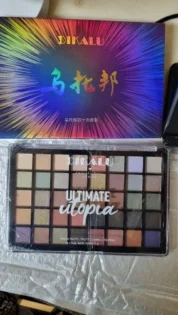 DIKALU 40 Color Eyeshadow Palette - Яскраві Тіні для Очей для Вашого Макіяжу photo review