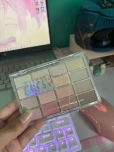 Тіні для повік Love: Ідеальний вибір для щоденного макіяжу photo review