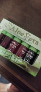 Глітерний блискучий бальзам для губ – 6 кольорів для яскравого вигляду photo review