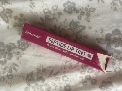 Гладкі губи з 10ml Mirror Lip Glaze – зволожуючий гель для губ photo review