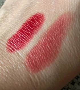 Матова помада O.TWO.O: досконалий вигляд з 24-годинною стійкістю photo review