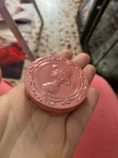 Бліде рум'яно - ніжний крем для макіяжу обличчя photo review