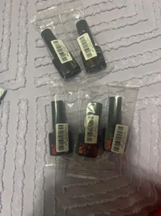 Гель лак LILYCUTE: яскраві та довговічні нігті photo review