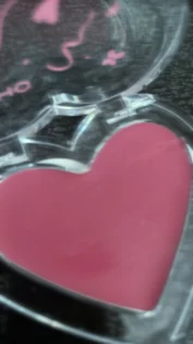 Highlighter крем для обличчя: яскравість та контуринг photo review