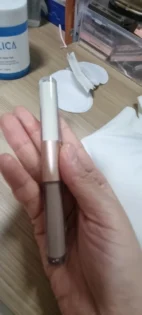 Жидкий хайлайтер для обличчя – стильний контур та освітлення photo review