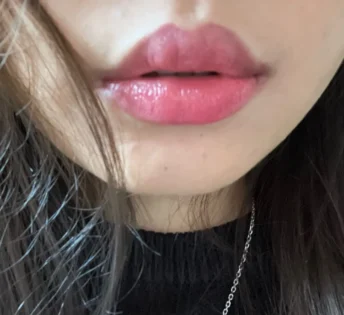 Judydoll Ice Iron Lip Glaze: Ваша ідеальна помада для дзеркального блиску photo review