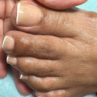 Гель-лак для нігтів Arte Clavo: Яскрава якість для професійного манікюру photo review