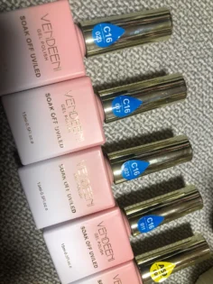 Гель-лак Vendeeni 24 кольори: живий манікюр на будь-який смак photo review