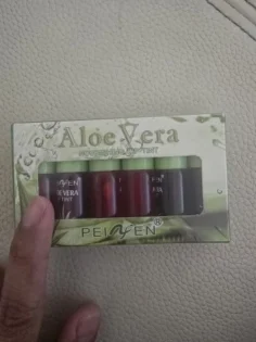 Глітерний блискучий бальзам для губ – 6 кольорів для яскравого вигляду photo review