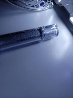 Judydoll Ice Iron Lip Glaze: Ваша ідеальна помада для дзеркального блиску photo review