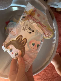 Anime Figure: Kawaii Labubu - Секретна Мистична іграшка на Різдво photo review