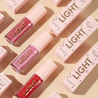 Lip Gloss: Натуральна зволожуюча блискуча помада для губ