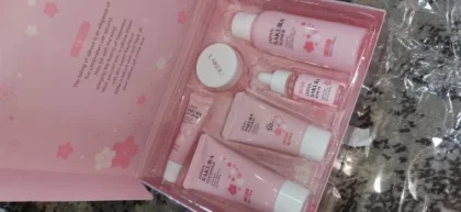 LAIKOU Japan Sakura - Краса Вашої Шкіри photo review