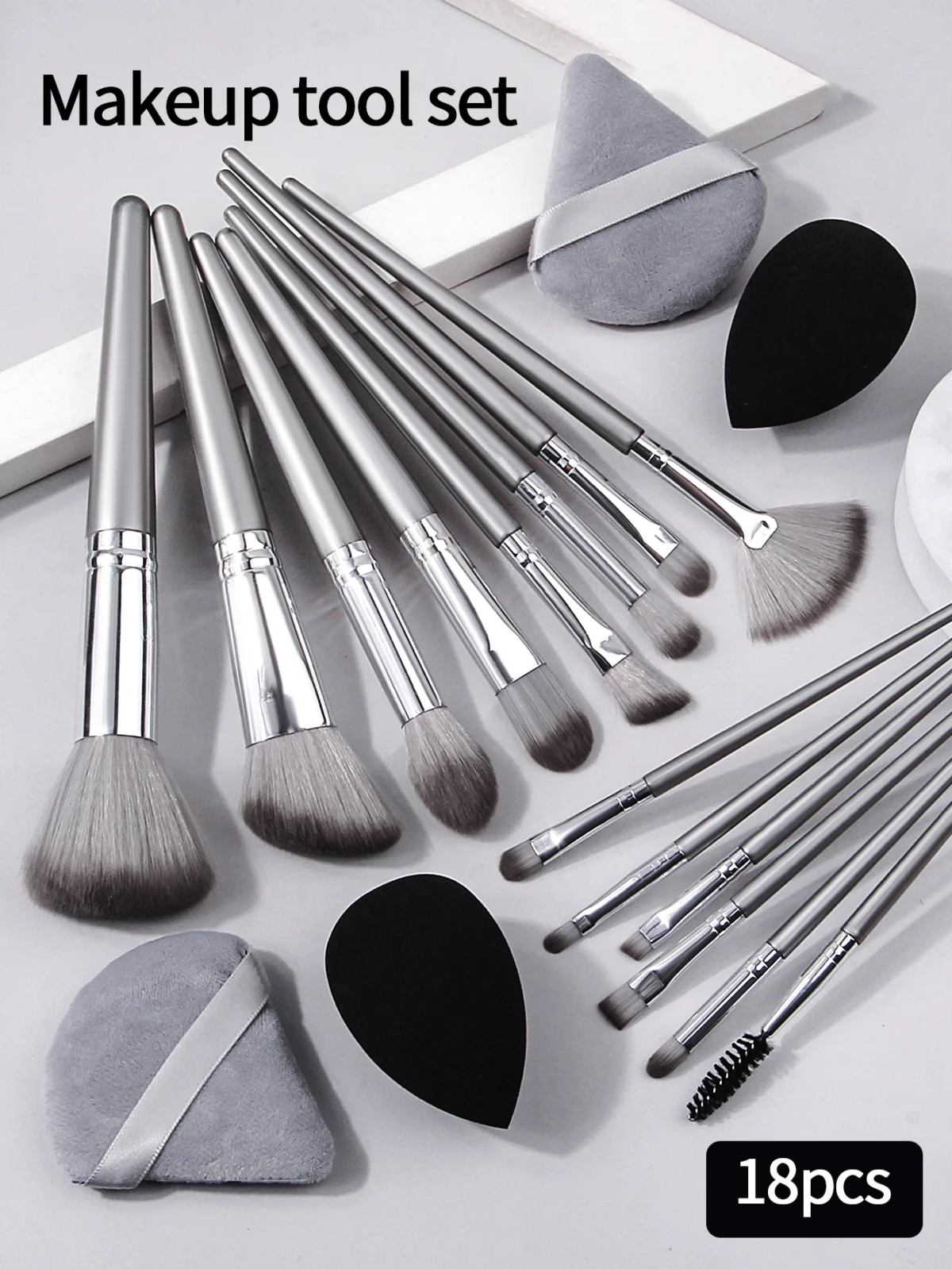 14pcs Makeup Brush Set Portable Soft Makeup Tool&2pcs Wet Wet Dual Use Makeup Egg&2pcs Triangle Sponge Makeup Powder Puff - Image 2