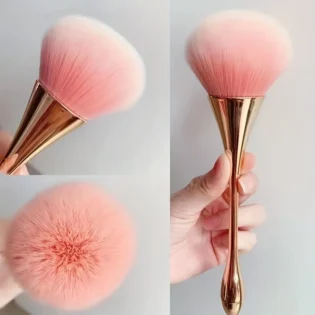 Косметична кисть для макіяжу Rose Golden Fan Brush – ідеальний вибір для вашої краси