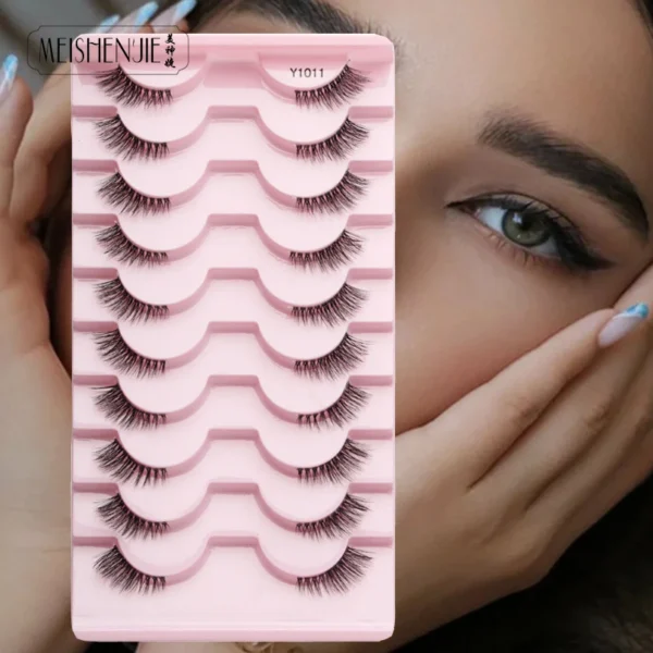 3D Місячні Вії: Неперевершений Вибір для Вашого Макіяжу