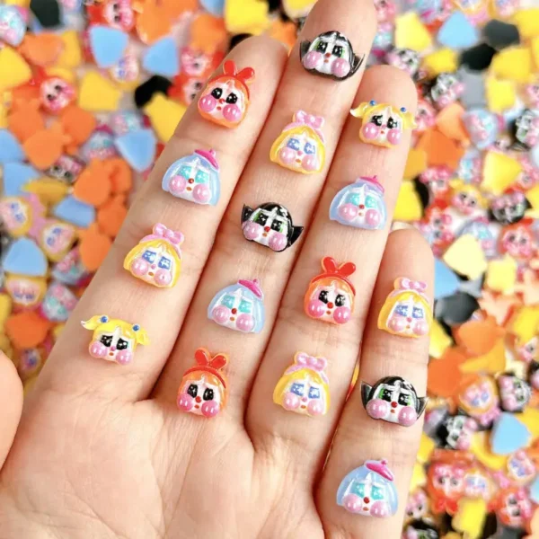 Кумедні ляльки чарми для нігтів – унікальні декоративні елементи!