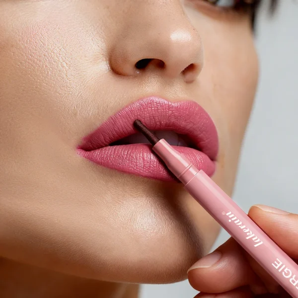 Ліп-лайнер Lakerain: Надійний та Водостійкий Засіб для Ваших Губ
